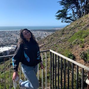 Meet your Posher, Melissa